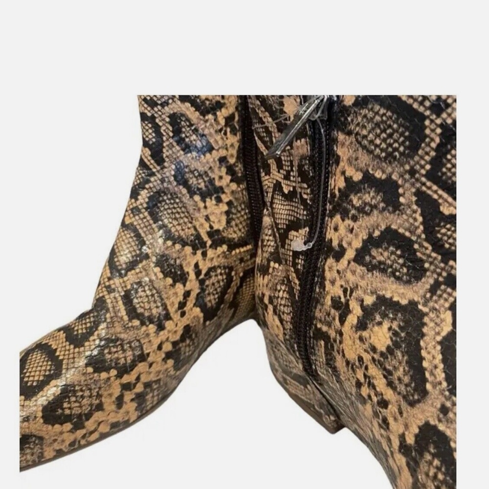 NEW $495 Aquatalia Ulyssa Snakeskin Leather Waterproof Slip On Ankle Boot - Picture 5 of 7